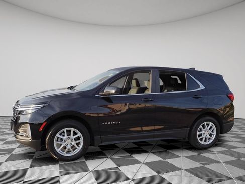 Used 2023 Chevrolet Equinox LT FWD image 4