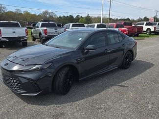 Used 2025 Toyota Camry SE w/ Convenience Package video 1