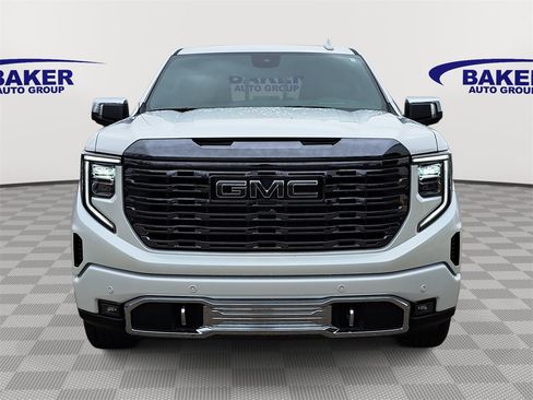 Used 2024 GMC Sierra 1500 Denali Ultimate image 8