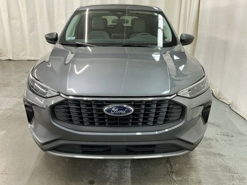 Used 2025 Ford Escape Active image 9