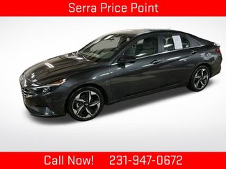 Used 2021 Hyundai Elantra SEL w/ Convenience + Premium Package 360° Tour