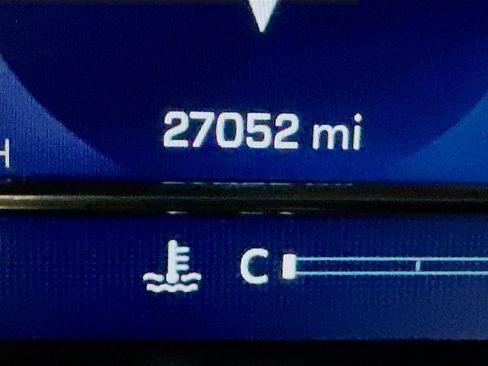 Used 2024 Chevrolet Silverado 1500 LT image 18