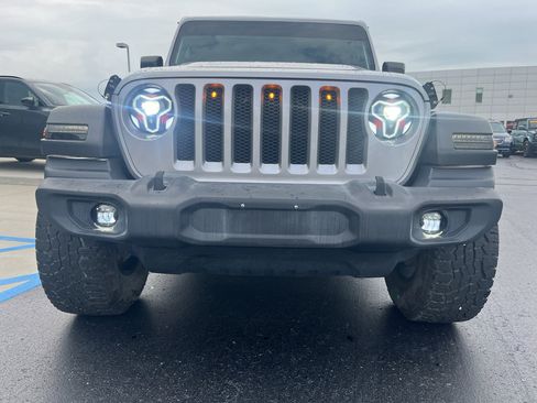 Used 2020 Jeep Wrangler Unlimited Sport S AWD/4WD image 45