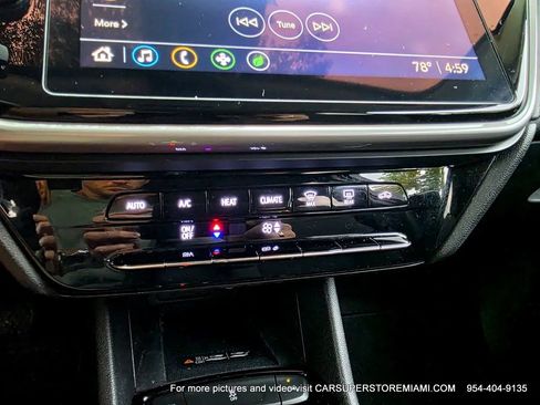 Used 2022 Chevrolet Bolt EUV LT w/ Driver Confidence Package image 47