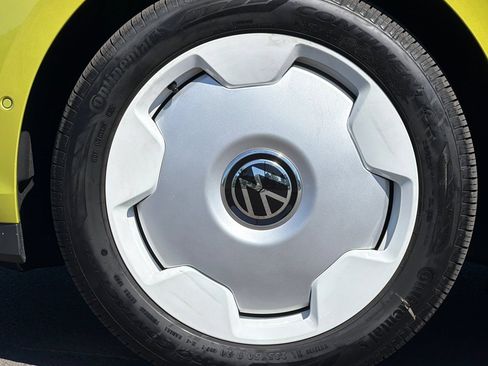 New 2025 Volkswagen ID. Buzz 1st Edition AWD/4WD image 25