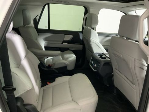 New 2026 Ford Expedition Max Active image 38