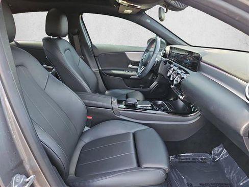 Used 2021 Mercedes-Benz A 220 image 26
