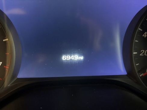 Used 2020 Chevrolet Camaro SS RWD image 25