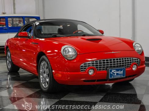 Used 2003 Ford Thunderbird RWD image 16