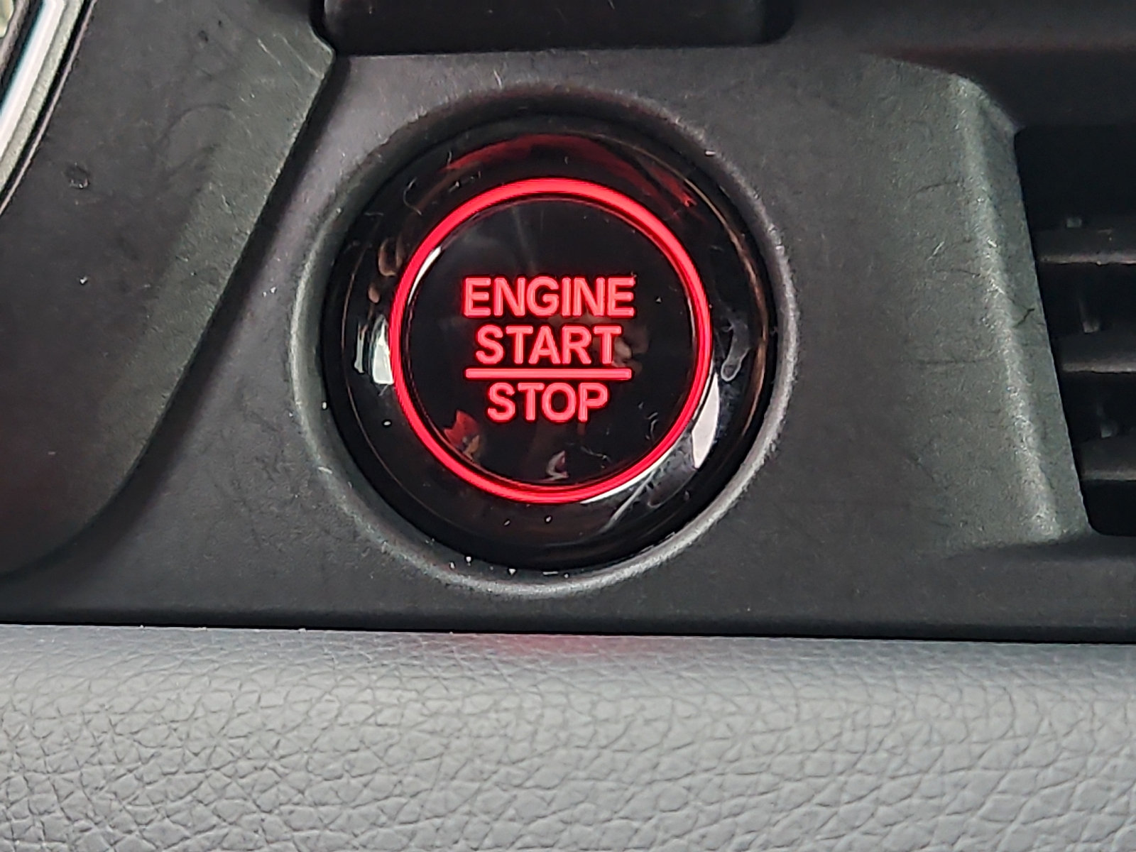 Used 2023 Honda Pilot EX-L image 26