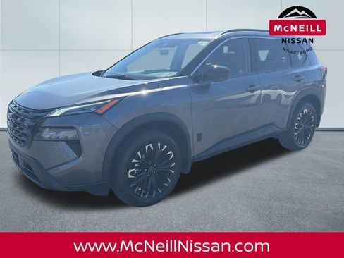New 2026 Nissan Rogue SV AWD/4WD image 3