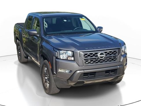 Used 2022 Nissan Frontier SV RWD image 4