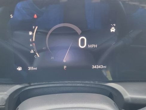 Used 2024 Buick Encore GX Sport Touring image 18