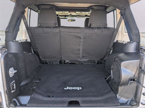 Used 2012 Jeep Wrangler Arctic image 30