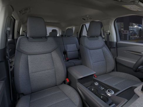 New 2025 Ford Explorer Active image 11