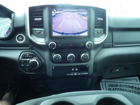 Used 2019 RAM 1500 Big Horn AWD/4WD image 21
