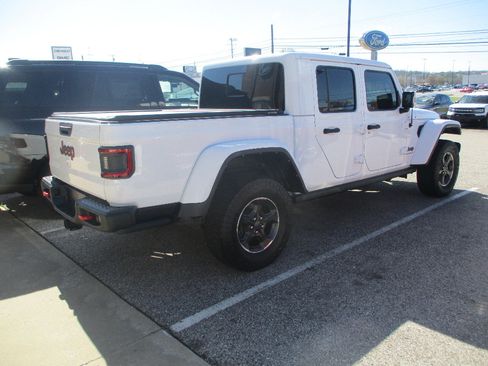 Used 2023 Jeep Gladiator Rubicon w/ Trailer Tow Package image 18