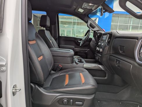 Used 2021 GMC Sierra 1500 AT4 image 42