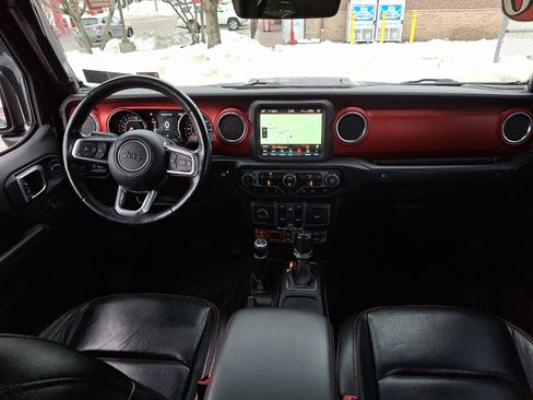 Used 2020 Jeep Gladiator Rubicon w/ Dual Top Group image 15