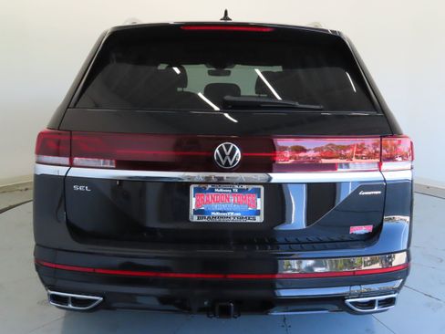 New 2026 Volkswagen Atlas SEL Premium R-Line AWD/4WD image 5