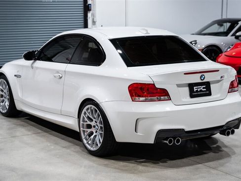 Used 2011 BMW 1 Series M RWD image 4