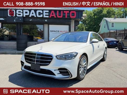 Used 2022 Mercedes-Benz S 580 4MATIC Sedan w/ AMG Line Package image 1