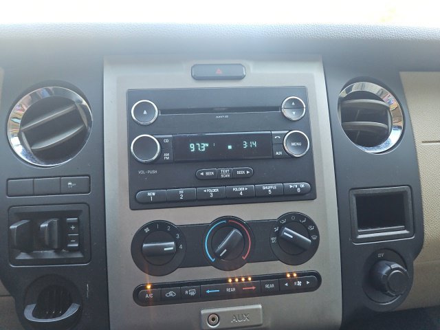 Used 2016 Ford Expedition EL XL RWD image 13