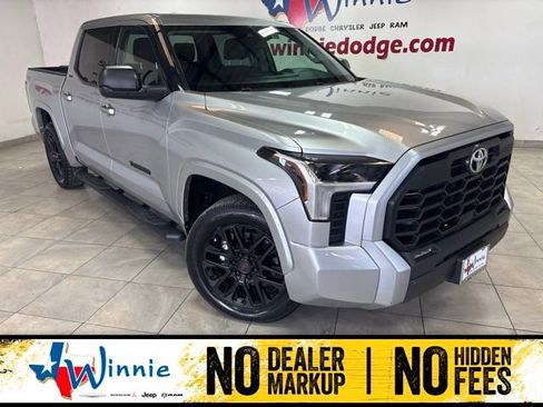 Used 2022 Toyota Tundra SR5 AWD/4WD image 1