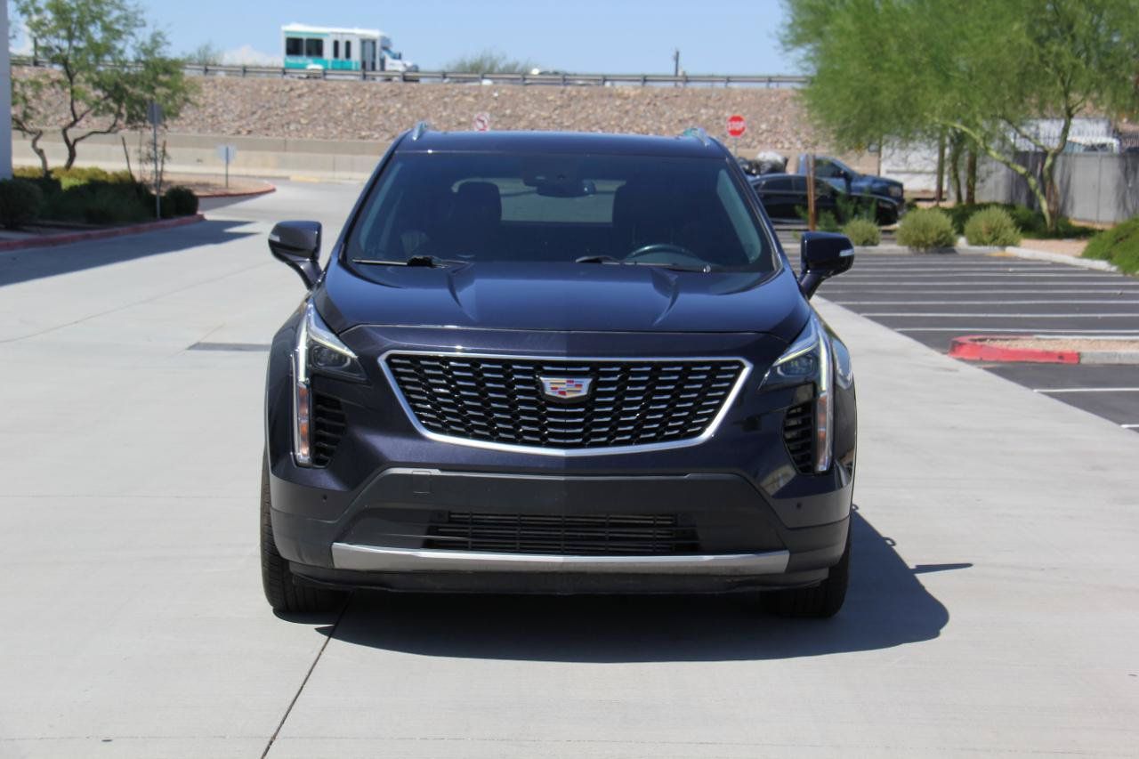 Used 2022 Cadillac XT4 Premium Luxury w/ Driver Awareness Package FWD image 2