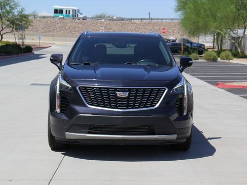 Used 2022 Cadillac XT4 Premium Luxury w/ Driver Awareness Package FWD image 2