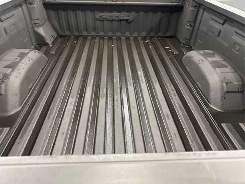 Used 2020 GMC Sierra 2500 AT4 w/ AT4 Premium Package image 13