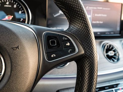 Used 2018 Mercedes-Benz E 400 Coupe image 16