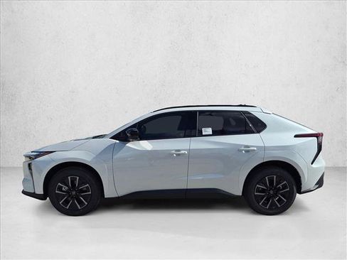 New 2026 Toyota bZ FWD image 5