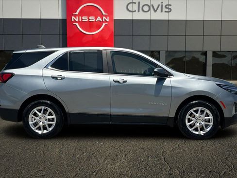 Used 2023 Chevrolet Equinox LT FWD image 9