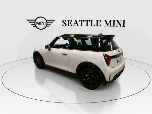 New 2026 MINI Cooper S image 8