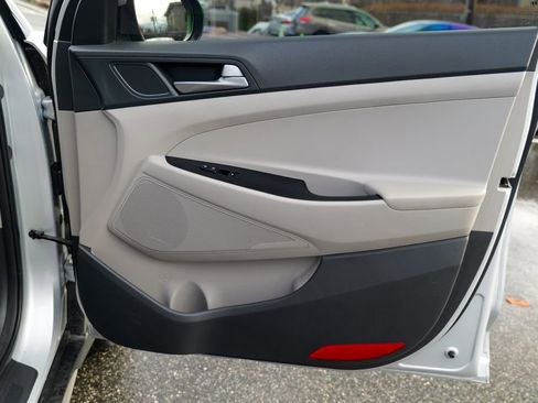 Used 2018 Hyundai Tucson SEL image 31