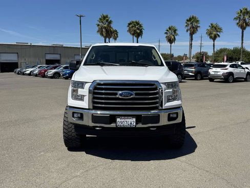 Used 2017 Ford F150 XLT w/ Equipment Group 302A Luxury AWD/4WD image 4
