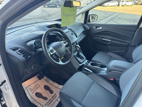 Used 2018 Ford C-MAX SE image 19