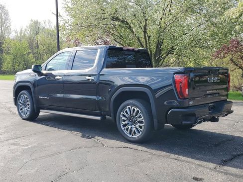 Used 2026 GMC Sierra 1500 Denali Ultimate AWD/4WD image 5