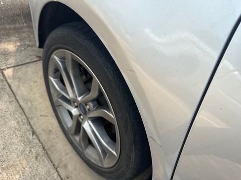 Used 2019 Ford Fusion SEL FWD image 3