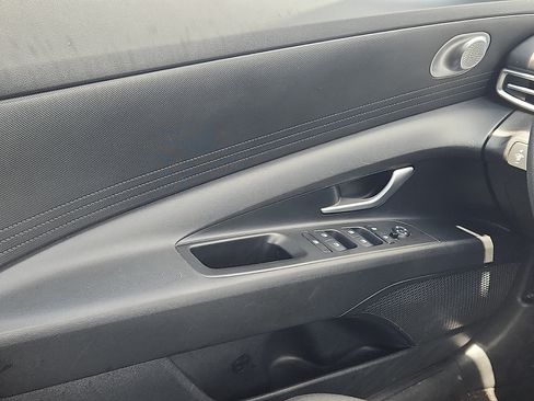 Certified 2023 Hyundai Elantra SEL FWD image 12