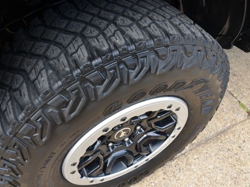 Used 2023 Ford Bronco Outer Banks w/ Sasquatch Package AWD/4WD image 17