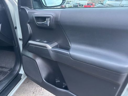 Used 2023 Toyota Tacoma SR image 10