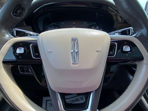 Used 2020 Lincoln Corsair Reserve w/ Equipment Group 201A AWD/4WD image 27