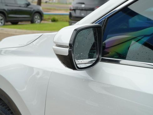Used 2021 Honda CR-V EX-L image 9