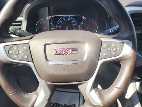 Used 2023 GMC Acadia SLT w/ Technology Package image 28