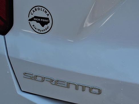 New 2026 Kia Sorento S w/ S Panoramic Sunroof Package image 10