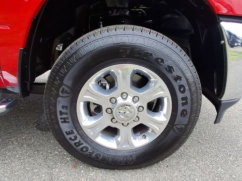 Certified 2026 RAM 2500 Big Horn AWD/4WD image 33