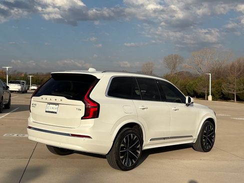 New 2026 Volvo XC90 T8 Ultra w/ Lounge Package AWD/4WD image 6