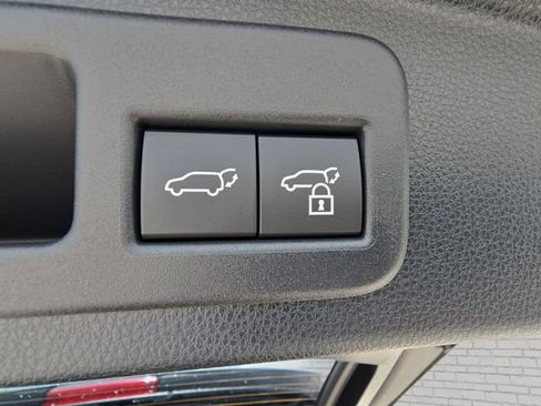 New 2026 Toyota 4Runner TRD Off-Road Premium AWD/4WD image 13